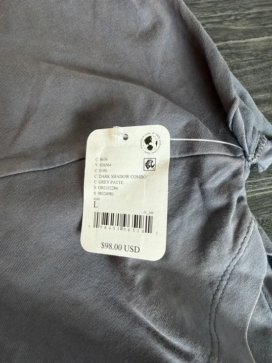 Free People Movement Hot Shot Logo Crossover Set - Picture 9 of 10